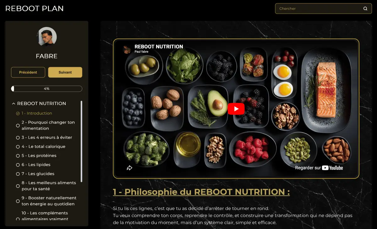 L'espace de formation du Guide, ouvert sur le module 1 de Reboot Nutrition : à gauche le sommaire des modules, au centre la vidéo d'introduction (des aliments bruts dans des bols noirs) et le début du texte « 1 - Philosophie du REBOOT NUTRITION ».
