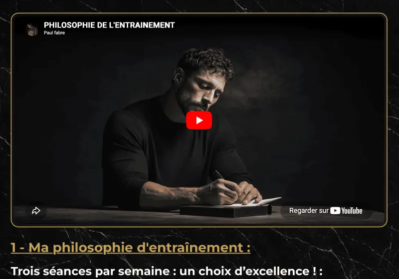 Module 1 de Reboot Training, Philosophie d'entraînement, dans l'espace de formation&nbsp;: la vidéo d'introduction (un homme qui écrit à une table, dans la pénombre) et le titre «&nbsp;1 - Ma philosophie d'entraînement&nbsp;».