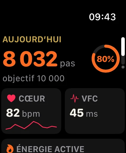Reboot Plan sur Apple Watch : 8 032 pas sur un objectif de 10 000, cœur à 82 bpm, variabilité à 45 ms.